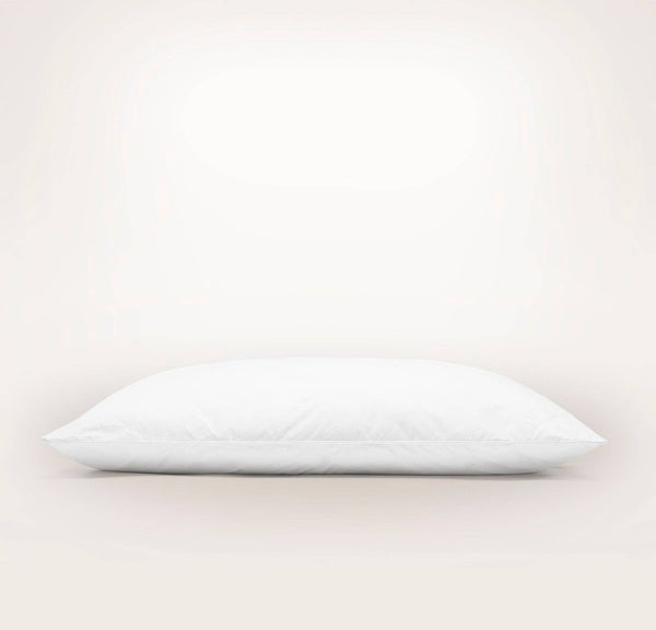 Down Alternative Pillow: Medium / King