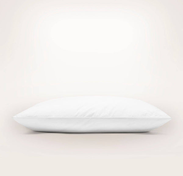 Down Alternative Pillow: Medium / King